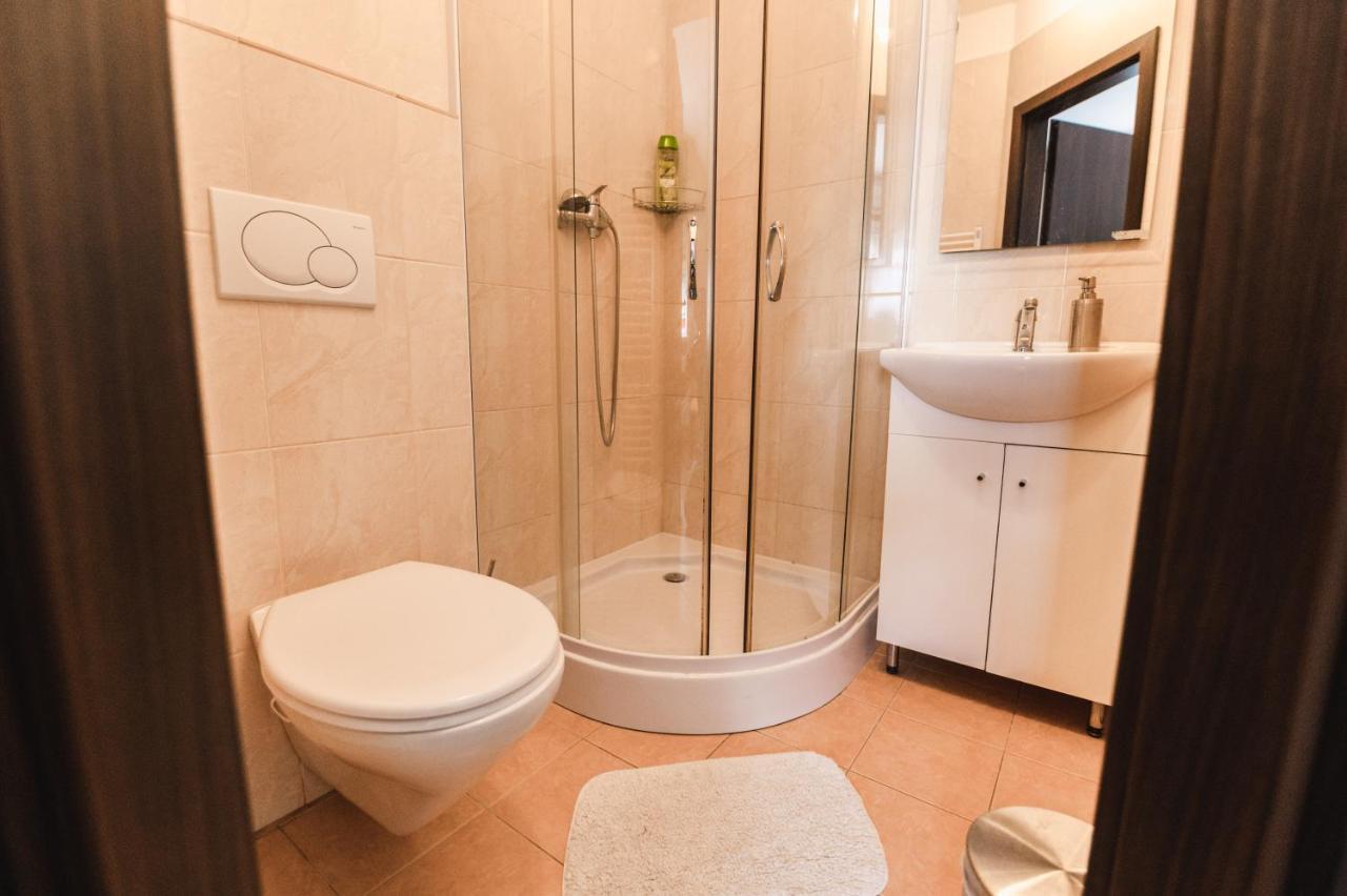Motel ARD Sarovce Buitenkant foto